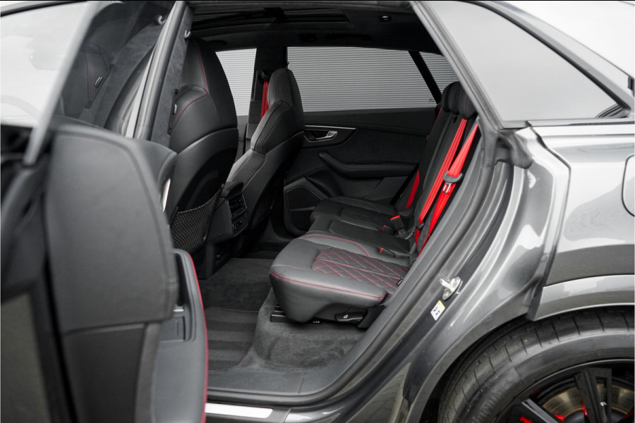 Audi Q8 60 TFSI e Quattro S Competition Pano B&O Trekhaak 4WS 23"