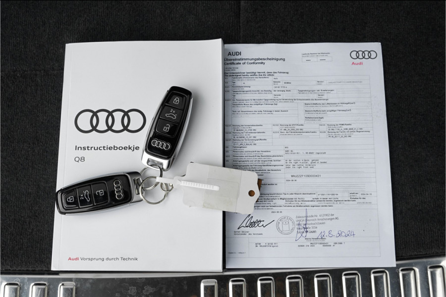 Audi Q8 60 TFSI e Quattro S Competition Pano B&O Trekhaak 4WS 23"