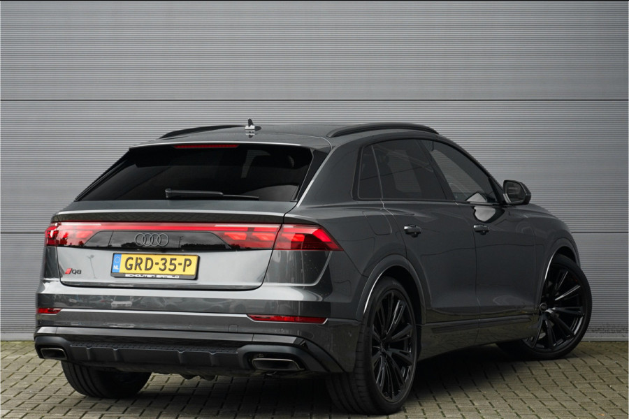 Audi Q8 60 TFSI e Quattro S Competition Pano B&O Trekhaak 4WS 23"