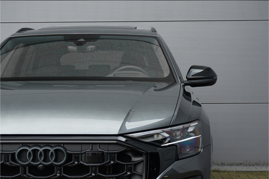 Audi Q8 60 TFSI e Quattro S Competition Pano B&O Trekhaak 4WS 23"