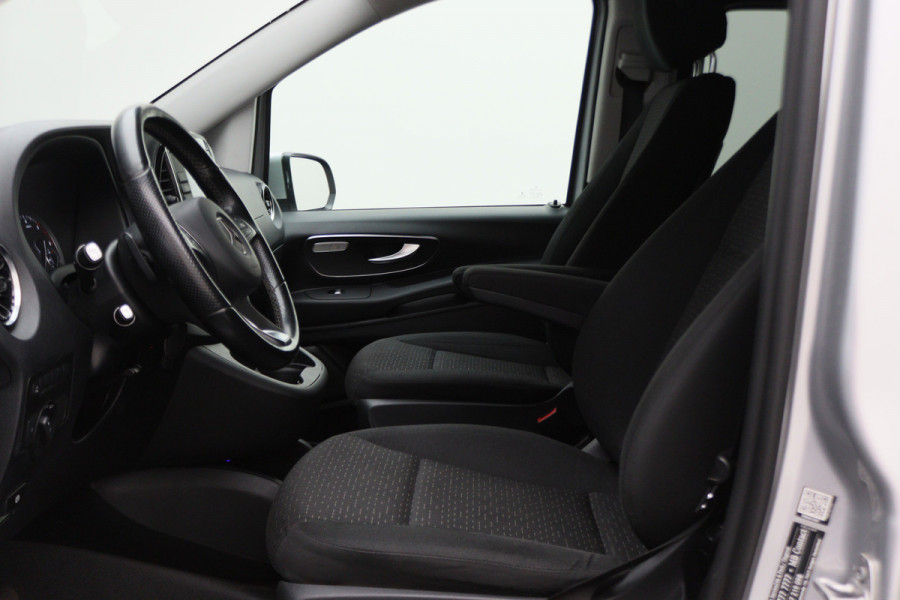 Mercedes-Benz Vito 116 CDI Extra Lang DC Comfort 2x Schuifdeur, LED, Apple Carplay, Camera, Stoelverwarming, Trekhaak, 18"