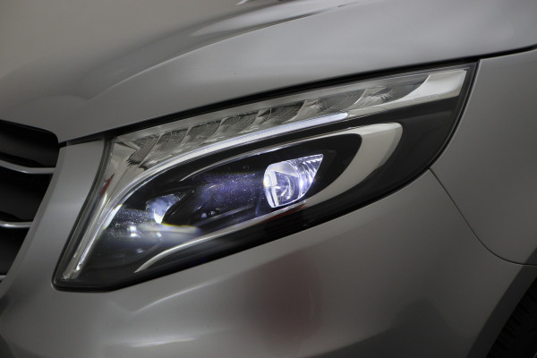 Mercedes-Benz Vito 116 CDI Extra Lang DC Comfort 2x Schuifdeur, LED, Apple Carplay, Camera, Stoelverwarming, Trekhaak, 18"