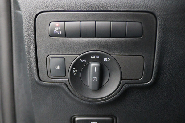 Mercedes-Benz Vito 116 CDI Extra Lang DC Comfort 2x Schuifdeur, LED, Apple Carplay, Camera, Stoelverwarming, Trekhaak, 18"