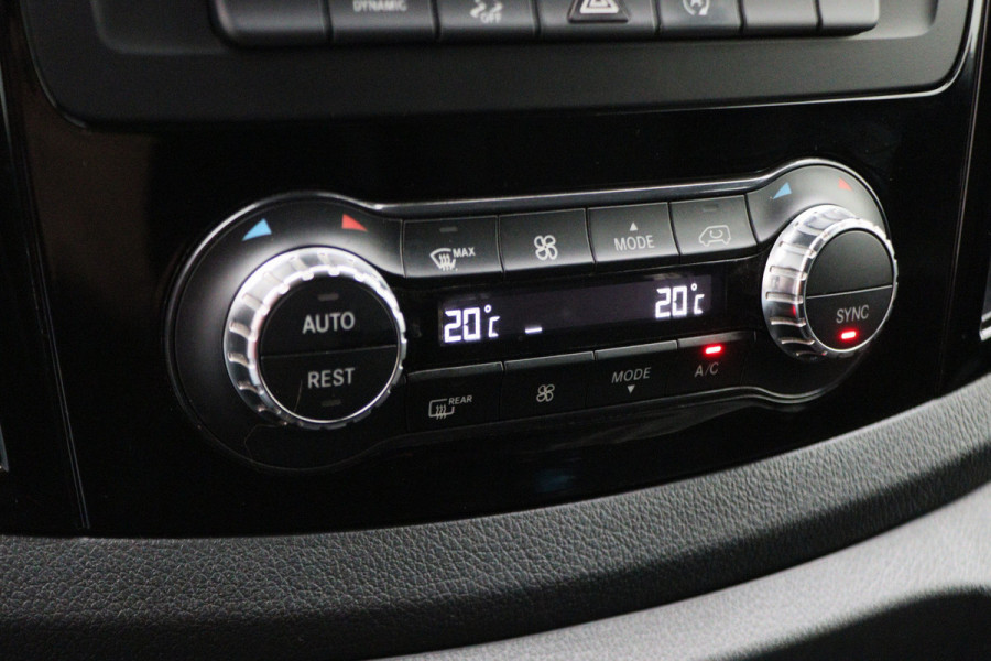 Mercedes-Benz Vito 116 CDI Extra Lang DC Comfort 2x Schuifdeur, LED, Apple Carplay, Camera, Stoelverwarming, Trekhaak, 18"
