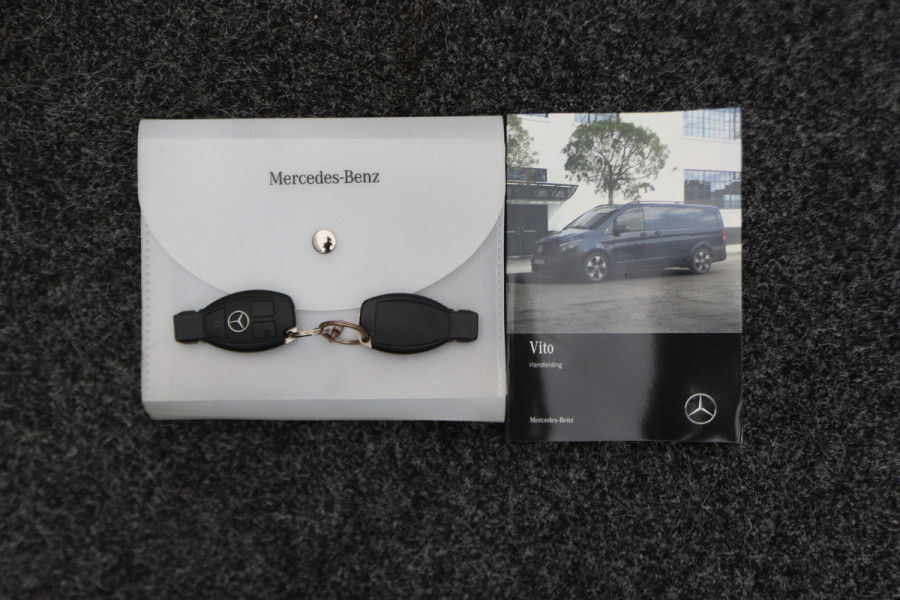 Mercedes-Benz Vito 116 CDI Extra Lang DC Comfort 2x Schuifdeur, LED, Apple Carplay, Camera, Stoelverwarming, Trekhaak, 18"