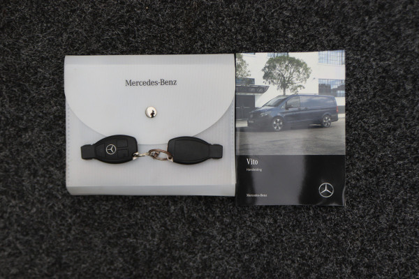 Mercedes-Benz Vito 116 CDI Extra Lang DC Comfort 2x Schuifdeur, LED, Apple Carplay, Camera, Stoelverwarming, Trekhaak, 18"
