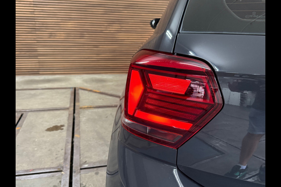 Volkswagen Polo 1.0 TSI United DSG Navi | Park pilot V+A | DAB | Getint glas