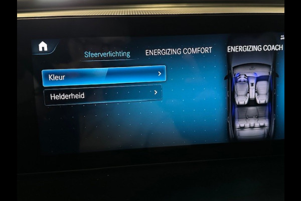 Mercedes-Benz EQC 400 4 Matic 80 kWh AMG STYLING-SCHUIFDAK-TREKHAAK-HEAD UP-MEMORY-SOUND-COMPLEET