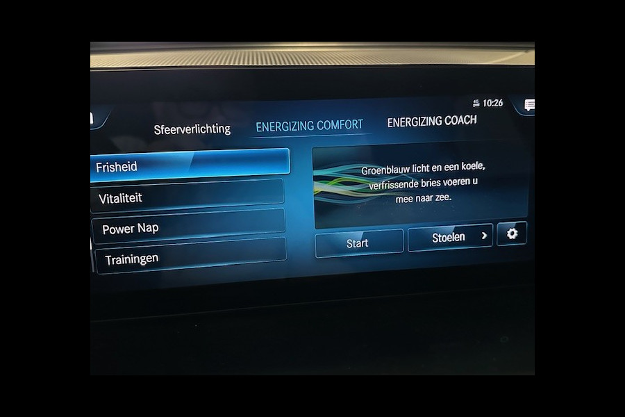 Mercedes-Benz EQC 400 4 Matic 80 kWh AMG STYLING-SCHUIFDAK-TREKHAAK-HEAD UP-MEMORY-SOUND-COMPLEET