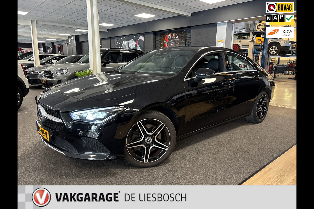 Mercedes-Benz CLA-Klasse 250 e Advantage AMG VELGEN / sfeer verlichting / camera / leder