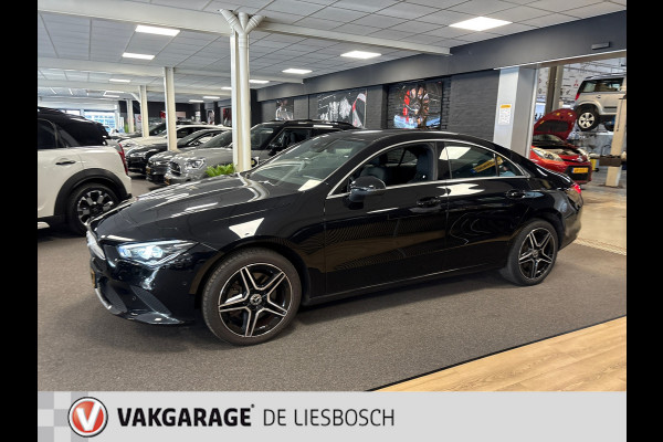 Mercedes-Benz CLA-Klasse 250 e Advantage AMG VELGEN / sfeer verlichting / camera / leder