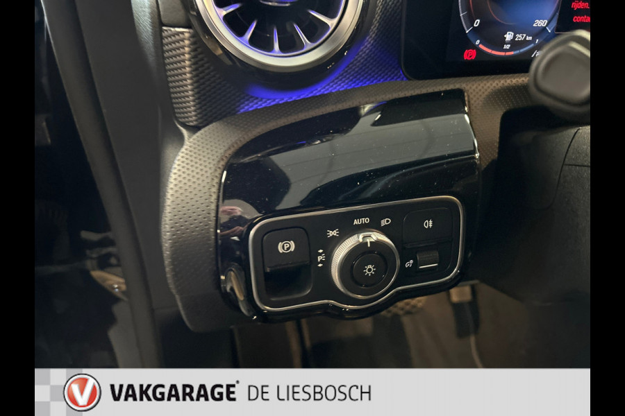 Mercedes-Benz CLA-Klasse 250 e Advantage AMG VELGEN / sfeer verlichting / camera / leder