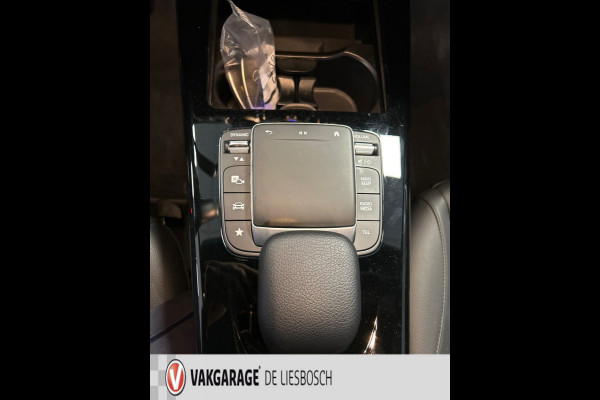 Mercedes-Benz CLA-Klasse 250 e Advantage AMG VELGEN / sfeer verlichting / camera / leder