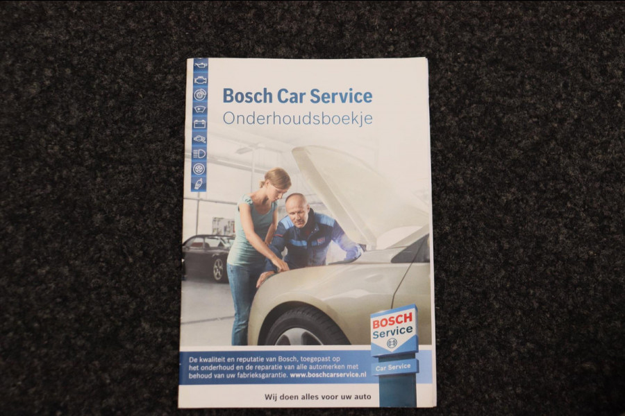 Mercedes-Benz CLA-Klasse 180 d Business Solution AMG * Origineel Nederlands * Camera Stoelverwarming