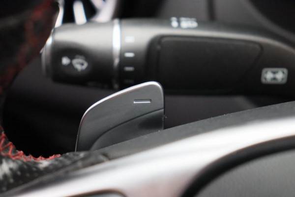 Mercedes-Benz CLA-Klasse 180 d Business Solution AMG * Origineel Nederlands * Camera Stoelverwarming