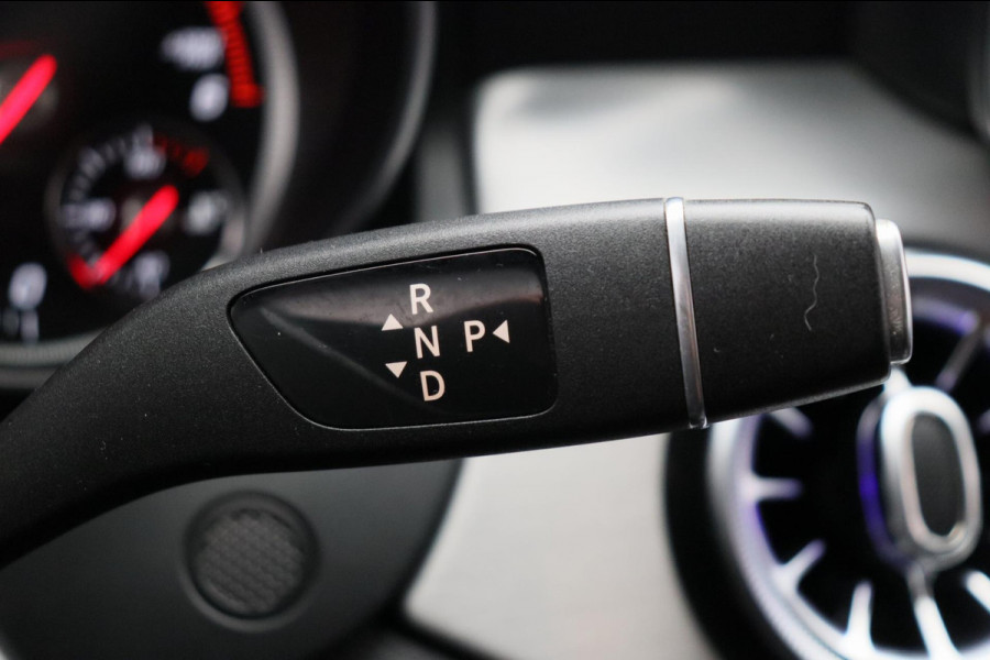 Mercedes-Benz CLA-Klasse 180 d Business Solution AMG * Origineel Nederlands * Camera Stoelverwarming