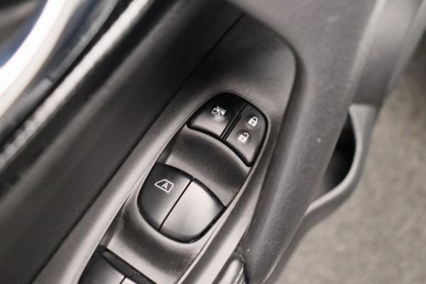 Nissan X-Trail 1.6 DIG-T N-Connecta *Origineel NL* Panorama Dak Trekhaak Keyless