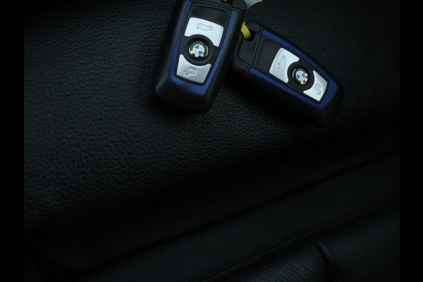 BMW 1-serie 116i High Executive M Sport | Navi | Leder | 6 bak