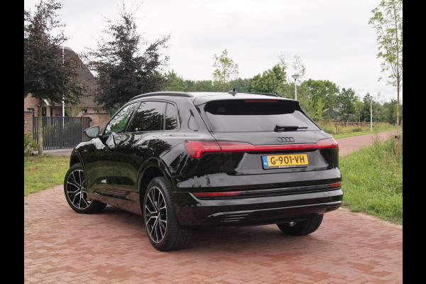 Audi e-tron e-tron 55 quattro advanced 95 kWh S-Line | Bang & Olufsen | Black Optic | Parkeersensoren | Virtual Cockpit |