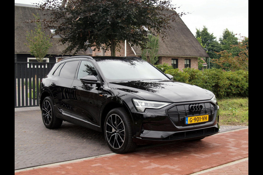 Audi e-tron e-tron 55 quattro advanced 95 kWh S-Line | Bang & Olufsen | Black Optic | Parkeersensoren | Virtual Cockpit |