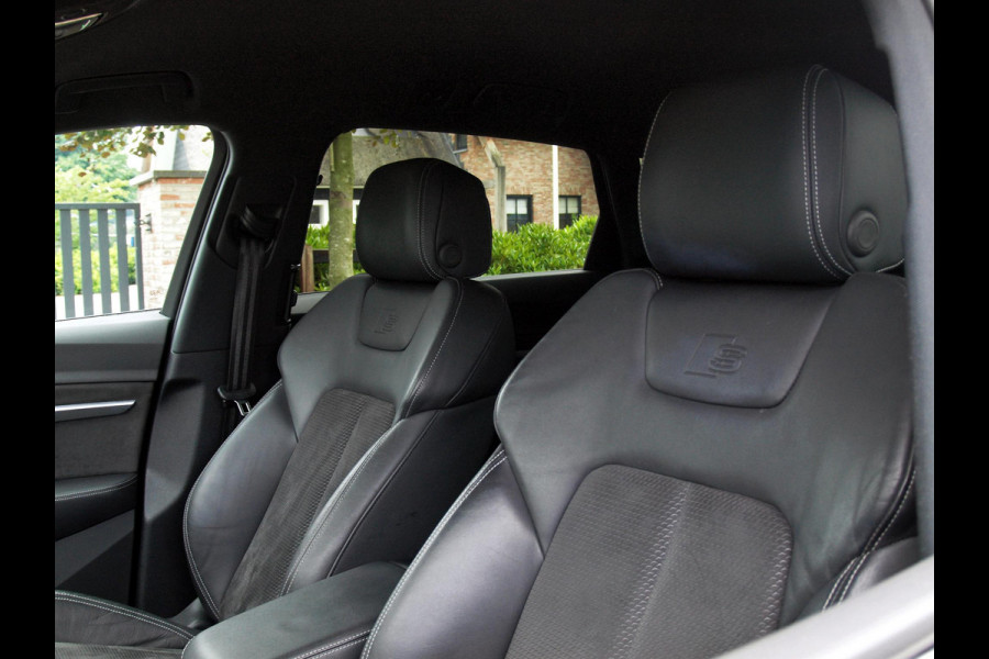 Audi e-tron e-tron 55 quattro advanced 95 kWh S-Line | Bang & Olufsen | Black Optic | Parkeersensoren | Virtual Cockpit |