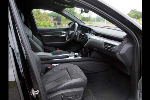 Audi e-tron e-tron 55 quattro advanced 95 kWh S-Line | Bang & Olufsen | Black Optic | Parkeersensoren | Virtual Cockpit |