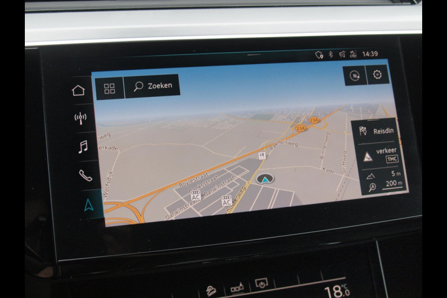 Audi e-tron e-tron 55 quattro advanced 95 kWh S-Line | Bang & Olufsen | Black Optic | Parkeersensoren | Virtual Cockpit |