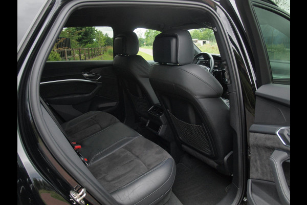 Audi e-tron e-tron 55 quattro advanced 95 kWh S-Line | Bang & Olufsen | Black Optic | Parkeersensoren | Virtual Cockpit |