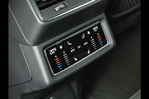 Audi e-tron e-tron 55 quattro advanced 95 kWh S-Line | Bang & Olufsen | Black Optic | Parkeersensoren | Virtual Cockpit |