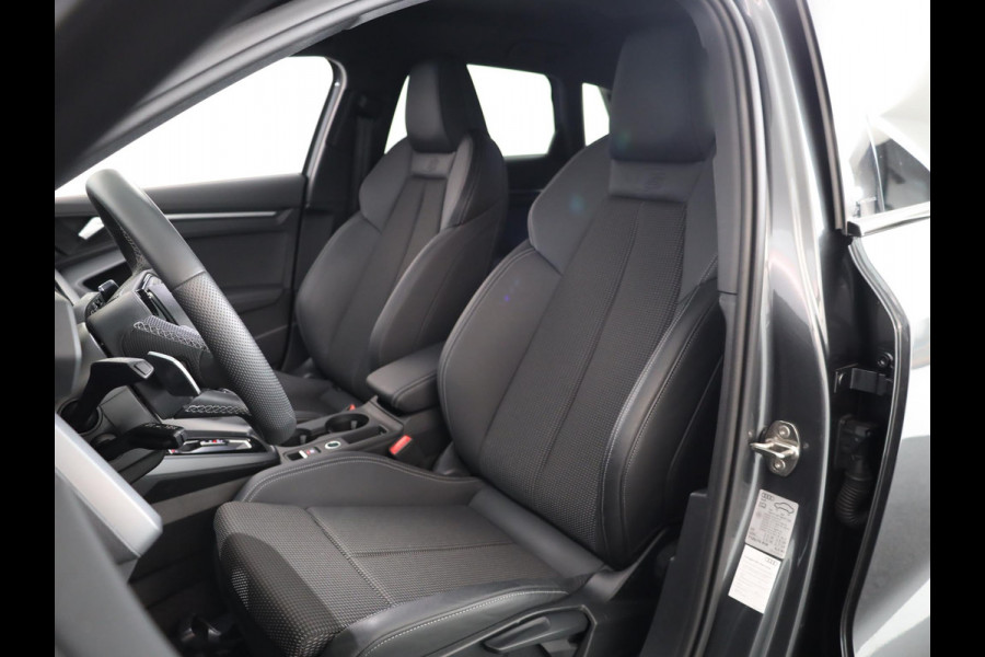 Audi A3 Sportback 30 TFSI S edition 116 pk S-tronic | Verlengde garantie | Navigatie | Parkeersensoren (Park assist) | Achteruitrijcamera | Adaptieve cruise control |
