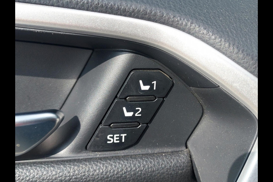 Toyota RAV4 2.5 Hybrid AWD Executive
