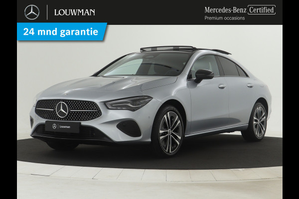 Mercedes-Benz CLA-Klasse 250 e Star Edition | Nightpakket | Panoramaschuifdak | 	USB pakket plus | Parkeerpakket met achteruitrijcamera | Dodehoekassistent | KEYLESS GO-comfortpakket | Sfeerverlichting | Draadloos oplaadsysteem voor smartphone  |