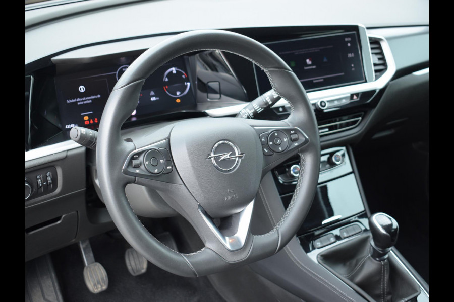 Opel Grandland 1.2 Turbo GS Level 4 360° CAMERA MET SENSOREN | AGR STOEL | E.C.C. | NAVI & CARPLAY |
