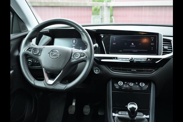 Opel Grandland 1.2 Turbo GS Level 4 360° CAMERA MET SENSOREN | AGR STOEL | E.C.C. | NAVI & CARPLAY |