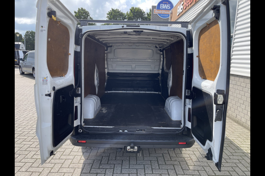 Fiat Talento 2.0 MultiJet 145pk L2H1 / vaste prijs rijklaar € 16.950 ex btw / lease vanaf € 285 / airco / cruise / navigatie / trekhaak / dakdragers / achteruit rijcamera / euro 6 / bpm vrij !