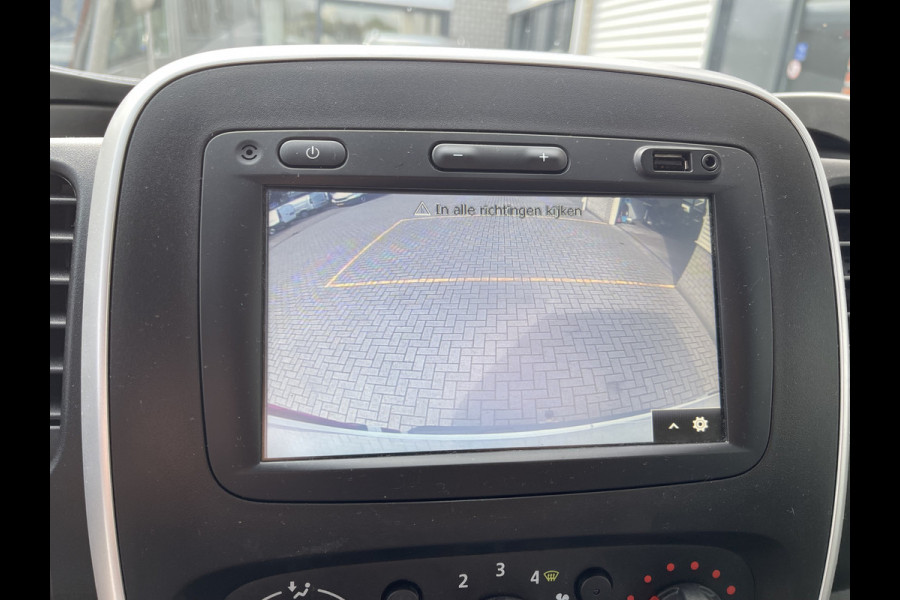 Fiat Talento 2.0 MultiJet 145pk L2H1 / vaste prijs rijklaar € 16.950 ex btw / lease vanaf € 285 / airco / cruise / navigatie / trekhaak / dakdragers / achteruit rijcamera / euro 6 / bpm vrij !