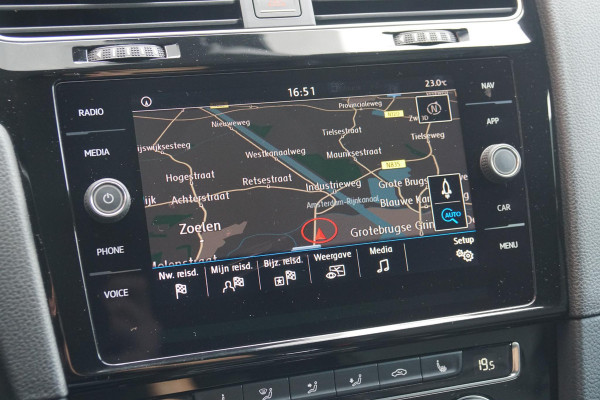 Volkswagen Golf 2.0 TDI GTD AUT. / LEDER / APPLE CARPLAY / CAMERA / ACC / DYNAMIC LED