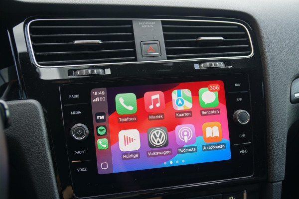 Volkswagen Golf 2.0 TDI GTD AUT. / LEDER / APPLE CARPLAY / CAMERA / ACC / DYNAMIC LED