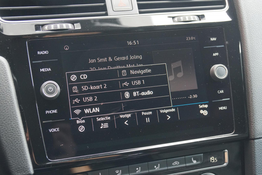 Volkswagen Golf 2.0 TDI GTD AUT. / LEDER / APPLE CARPLAY / CAMERA / ACC / DYNAMIC LED