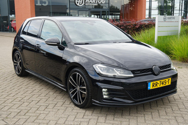 Volkswagen Golf 2.0 TDI GTD AUT. / LEDER / APPLE CARPLAY / CAMERA / ACC / DYNAMIC LED
