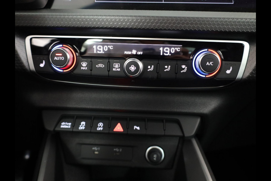 Audi A1 allstreet 30 TFSI Advanced edition 116pk S-tronic | Lederen bekleding | Sonos Audio | Dynamic pakket | Zomer en Winterset |