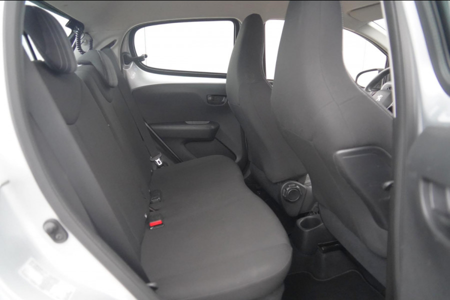 Peugeot 108 1.0 e-VTi Active / 46dkm NAP / Airco / 5-Deurs / Trekhaak / Elek. Ramen / Bluetooth
