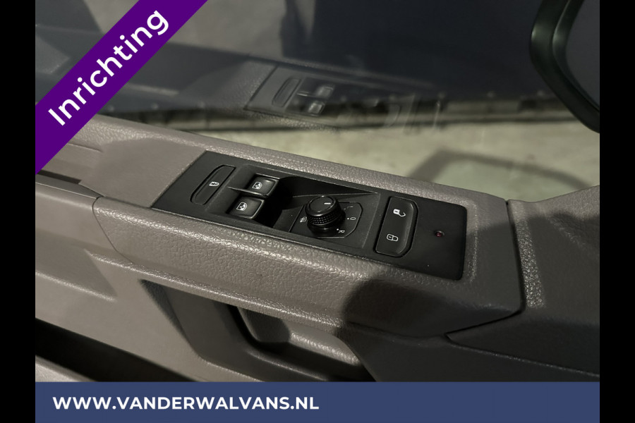 Volkswagen Transporter 2.0 TDI 150pk L2H1 Inrichting Euro6 Airco | Apple Carplay | Android Auto | Cruisecontrol | 2500kg Trekhaak Dakdragers, Parkeersensoren