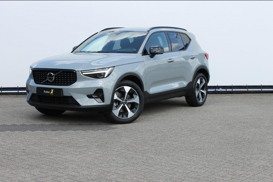 Volvo XC40 B3 177PK Plus Dark Google infotainment / Draadloos telefoon opladen / Elektrisch bedienbare bestuurdersstoel met geheugen / Adaptieve Cruise Control