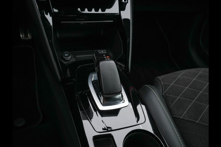 Peugeot e-208 EV GT-Line 50 kWh [ 3-Fase ] (INCL-BTW) *FULL-LED | DIGI-COCKPIT | BLINDSPOT | CAMERA | LEATHER-ALCANTARA | NAVI-FULLMAP | LANE-ASSIST | KEYLESS | DAB | CCS-FASTLOADER | HEATED-SPORTSEATS | AMBIENT-LIGHT | 17"ALU*