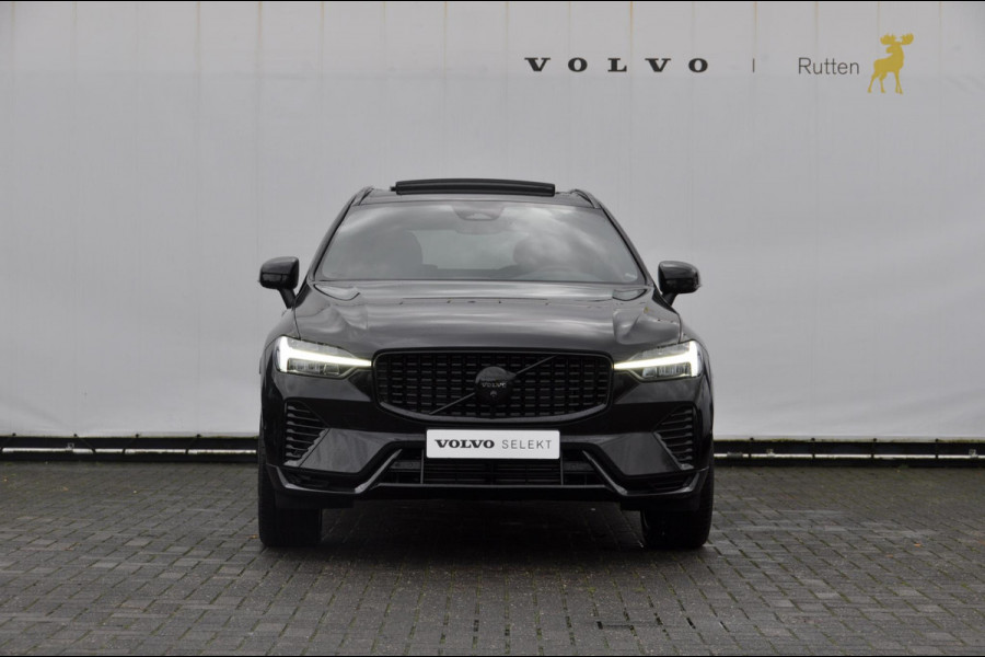 Volvo XC60 T6 350PK Automaat Recharge AWD Plus Black Edition Long range / Adaptieve cruise control / Harman Kardon audio / Trekhaak / Panoramadak / Apple carplay / Parkeersensoren met 360 camera / Elektrische achterklep / Elektrische stoelen met geheugen / Stoel en stuurwielverwarming / 21” velgen