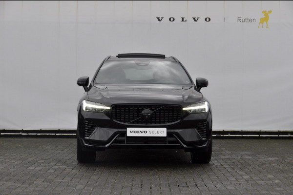 Volvo XC60 T6 350PK Automaat Recharge AWD Plus Black Edition Long range / Adaptieve cruise control / Harman Kardon audio / Trekhaak / Panoramadak / Apple carplay / Parkeersensoren met 360 camera / Elektrische achterklep / Elektrische stoelen met geheugen / Stoel en stuurwielverwarming / 21” velgen