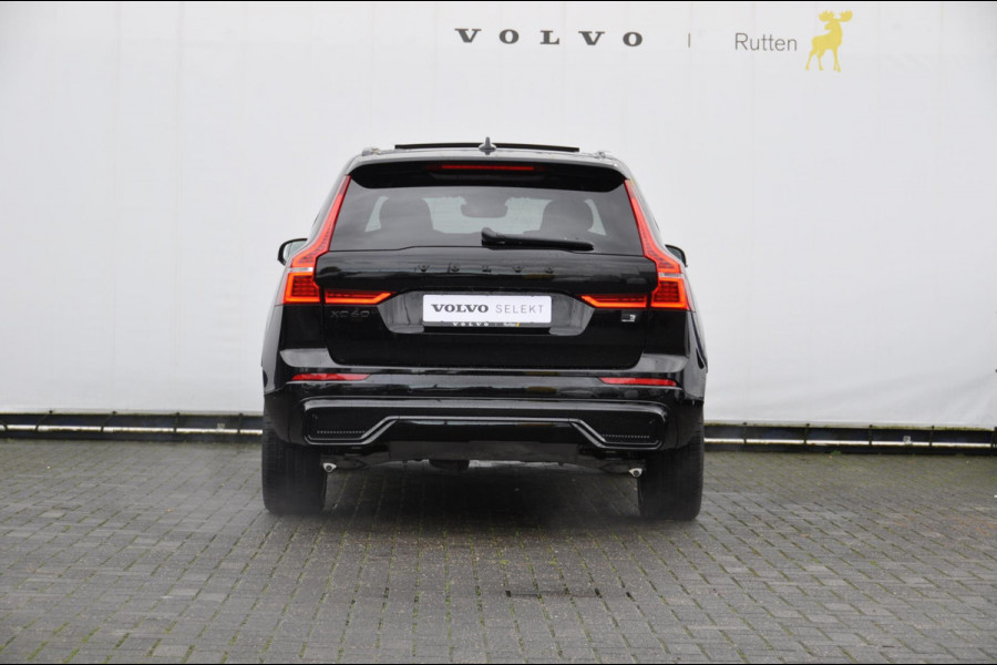 Volvo XC60 T6 350PK Automaat Recharge AWD Plus Black Edition Long range / Adaptieve cruise control / Harman Kardon audio / Trekhaak / Panoramadak / Apple carplay / Parkeersensoren met 360 camera / Elektrische achterklep / Elektrische stoelen met geheugen / Stoel en stuurwielverwarming / 21” velgen