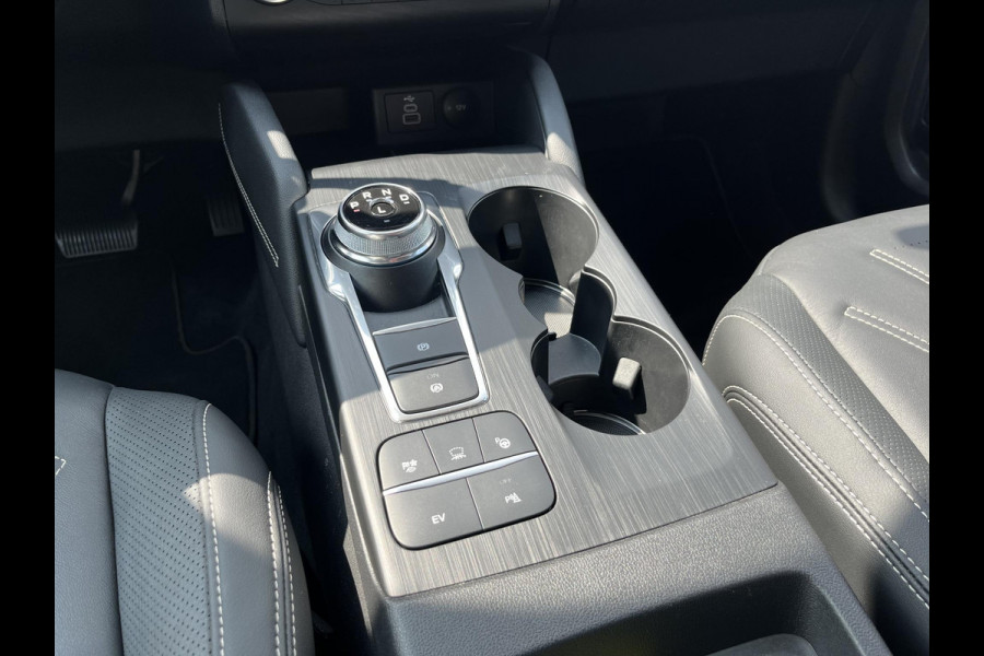Ford Kuga 2.5 PHEV Vignale | Adaptive cruise control | Winter Pack | Head up Display | Dodehoeksensoren | Bang&Olufsen | Full Leder | Geheugenstoelen | Achteruitrijcamera