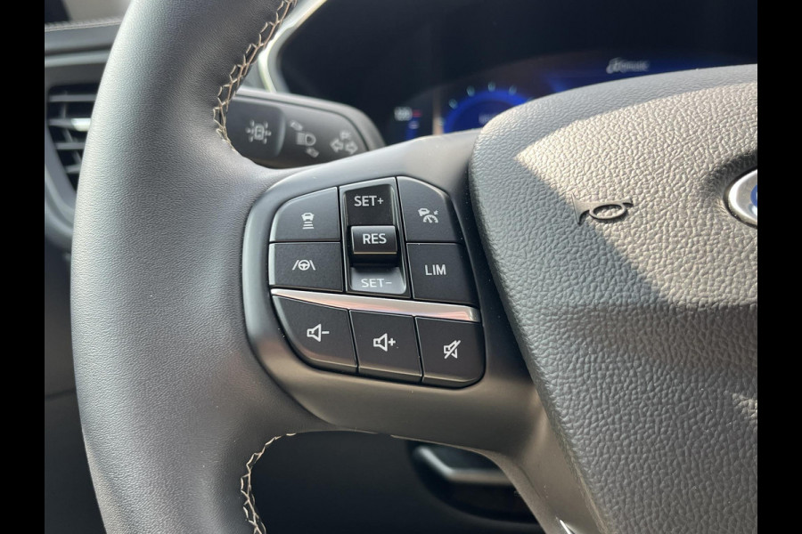 Ford Kuga 2.5 PHEV Vignale | Adaptive cruise control | Winter Pack | Head up Display | Dodehoeksensoren | Bang&Olufsen | Full Leder | Geheugenstoelen | Achteruitrijcamera